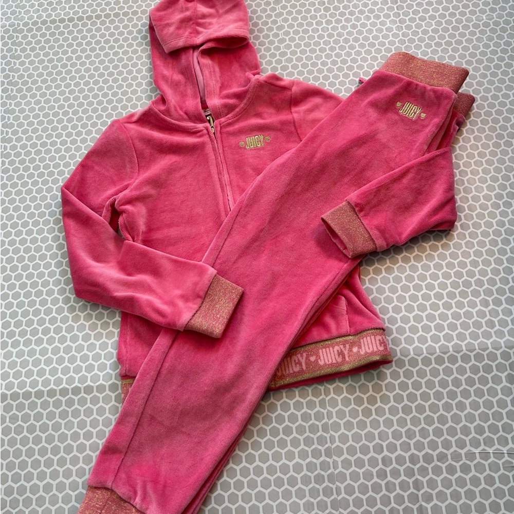 Juicy Couture Hot Pink Velour Hoodie & Sweatpants Set Girls      Size 7